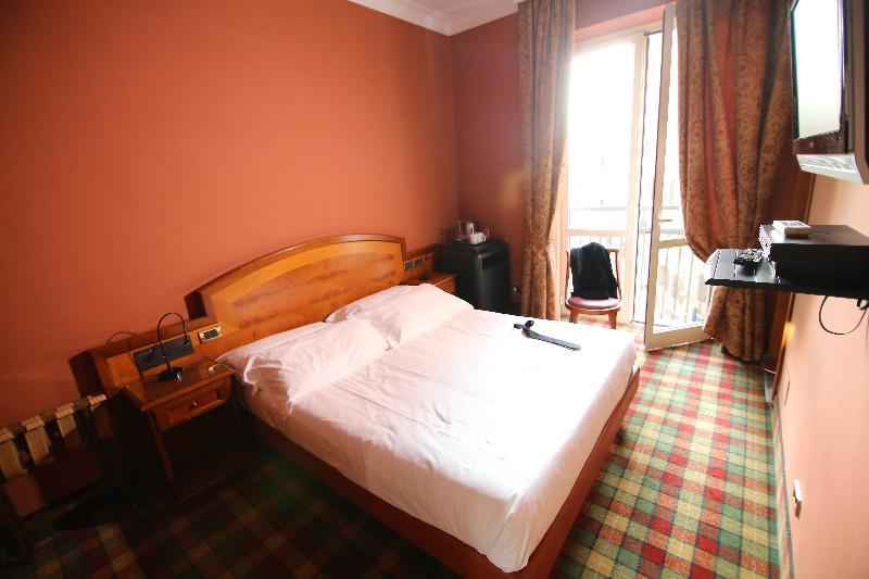 Hotel Rex Roma Ngoại thất bức ảnh